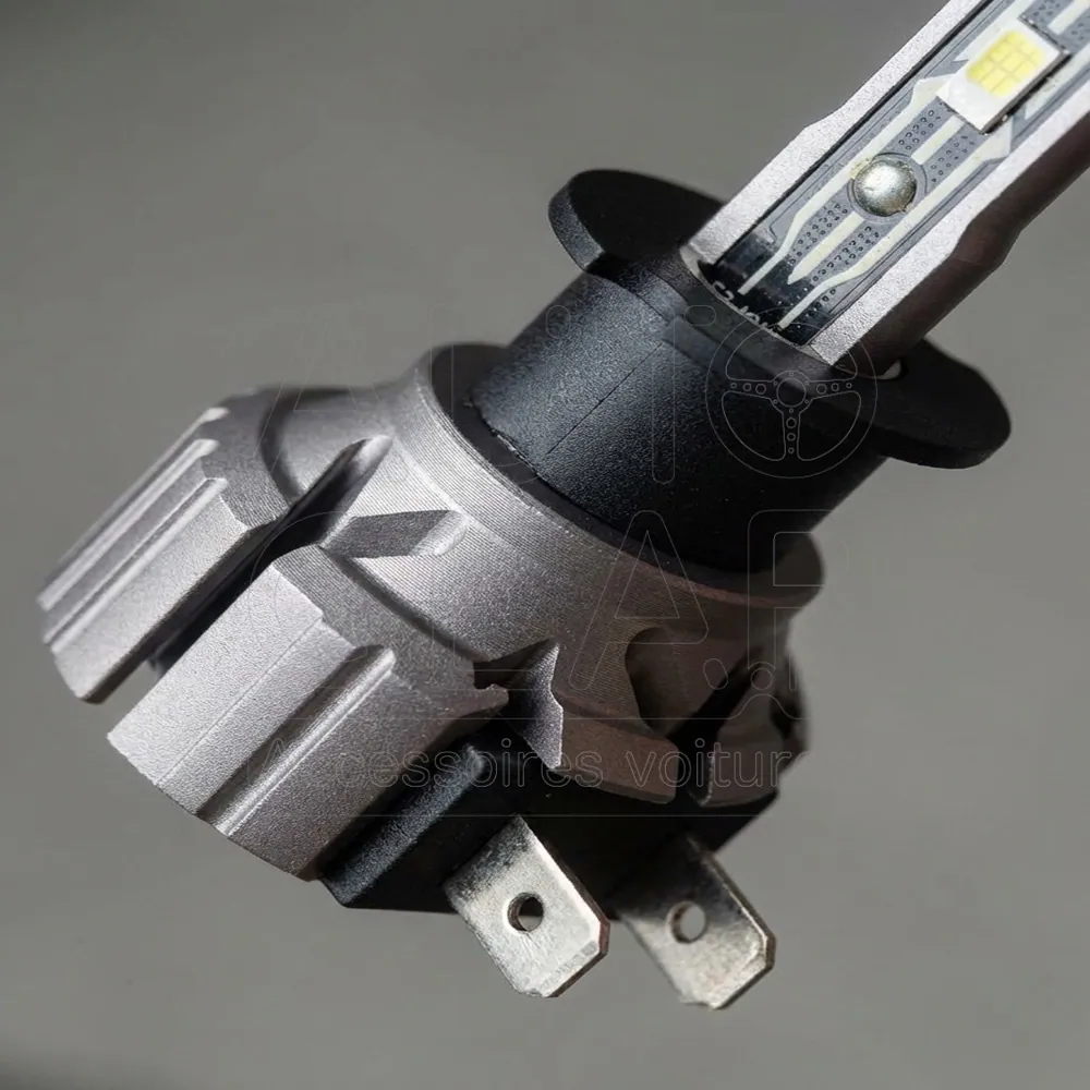 Ampoule LED Mini OUSHI Plug and Play 6000K DC9-18V vue 3