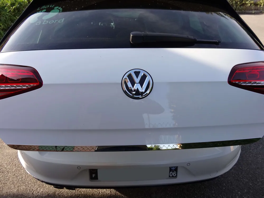 Baguette de Coffre Chromée Volkswagen Golf 7