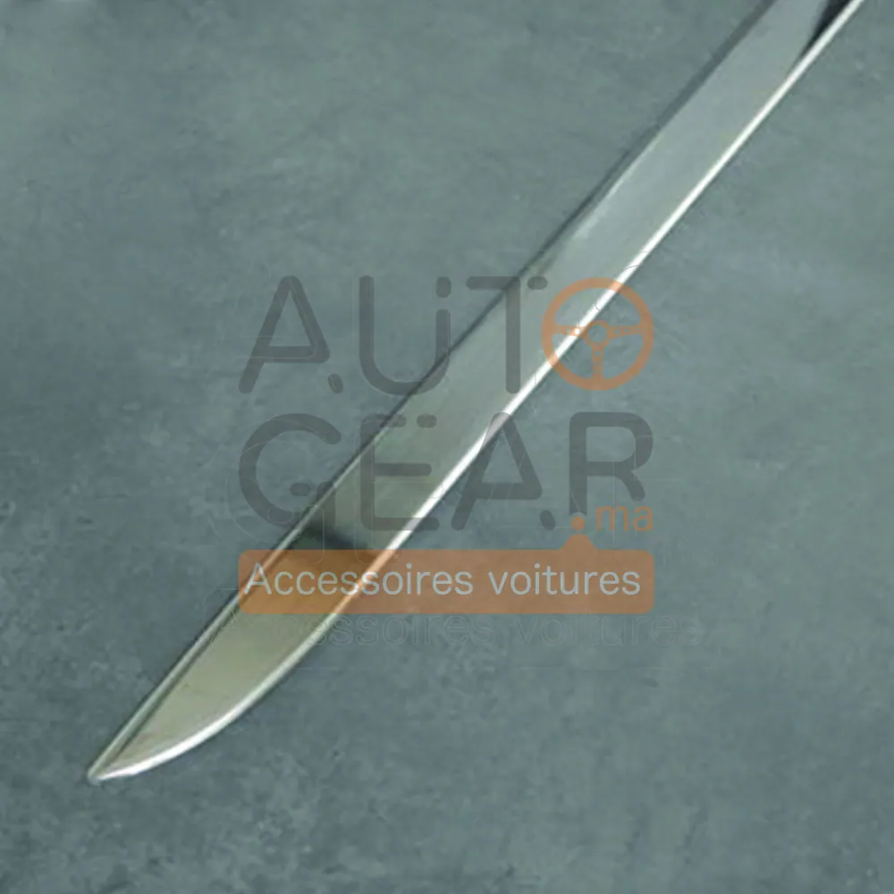 Baguette de Coffre Chromée Renault Clio 4 vue 2